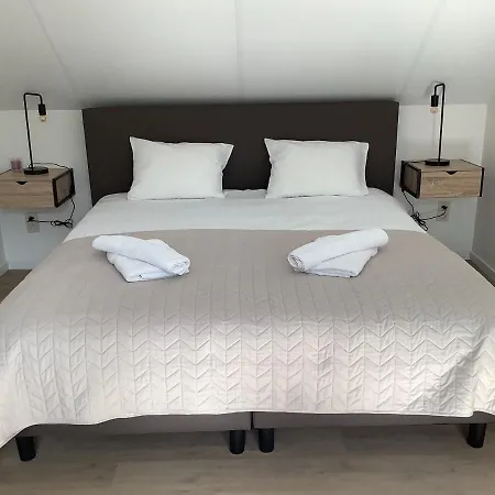 Vakantiewoningeikenhof Londerzeel